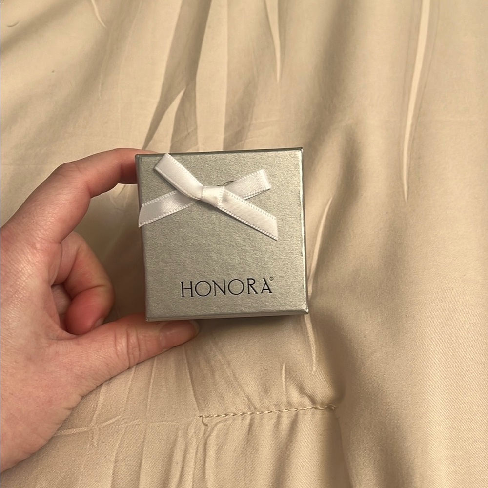 Honora Cultured Pearl Earrings - Picture 3 of 3